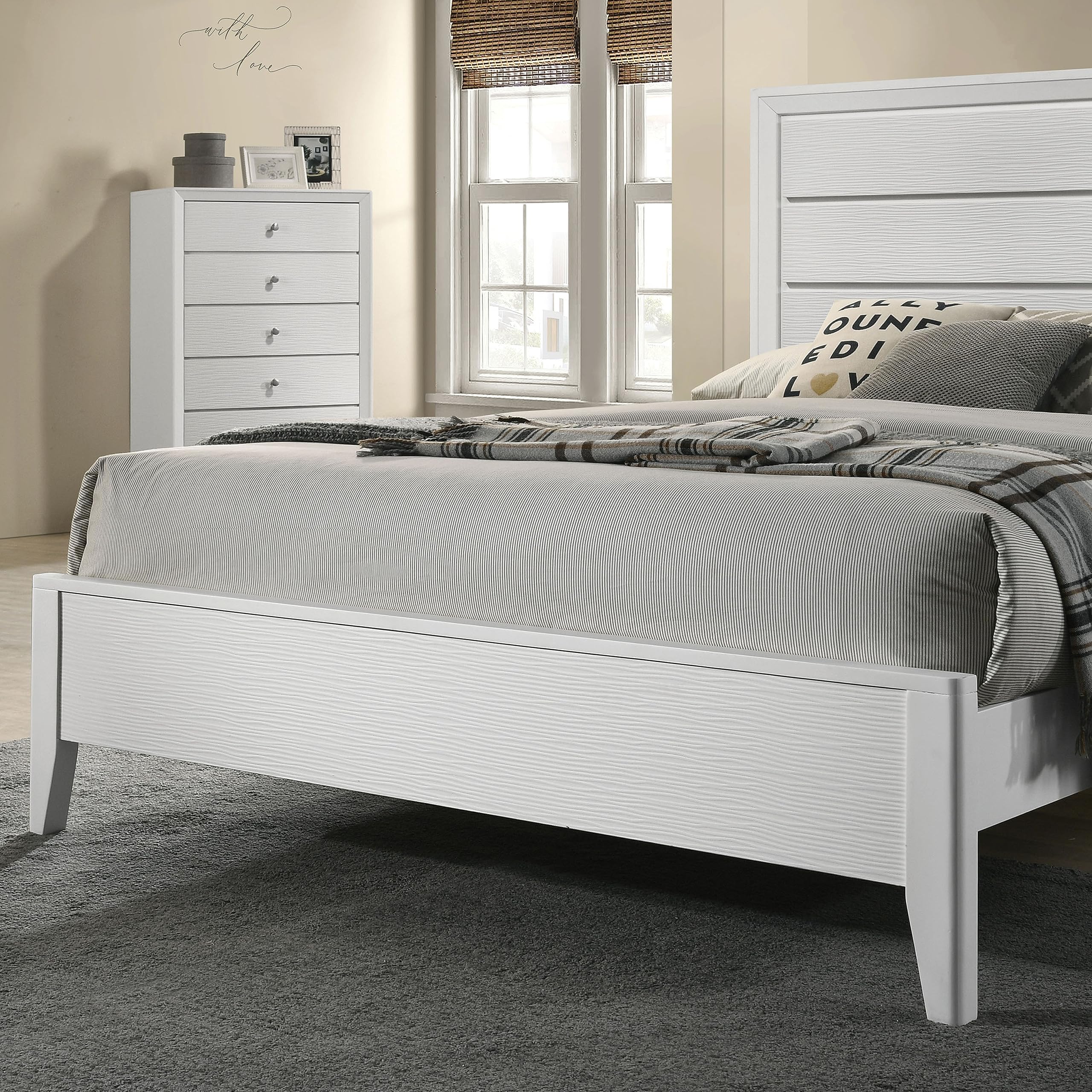 White King Size Bed 2x Nightstands
