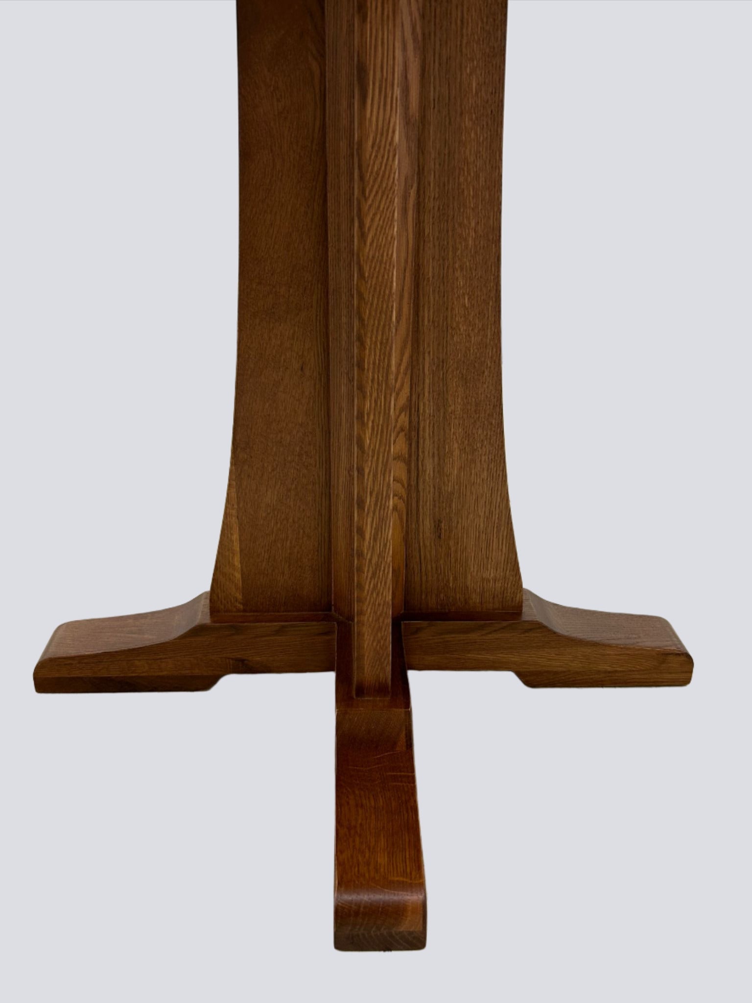 Mission Sawn Oak Round Dining Table - 40