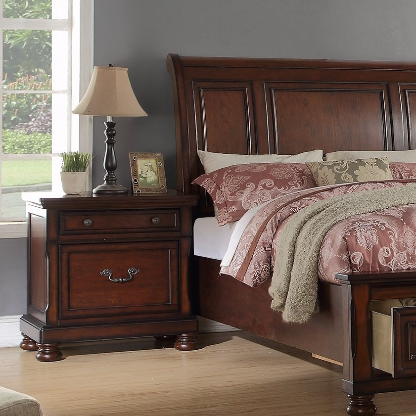 Traditional 3-Piece Bedroom Set