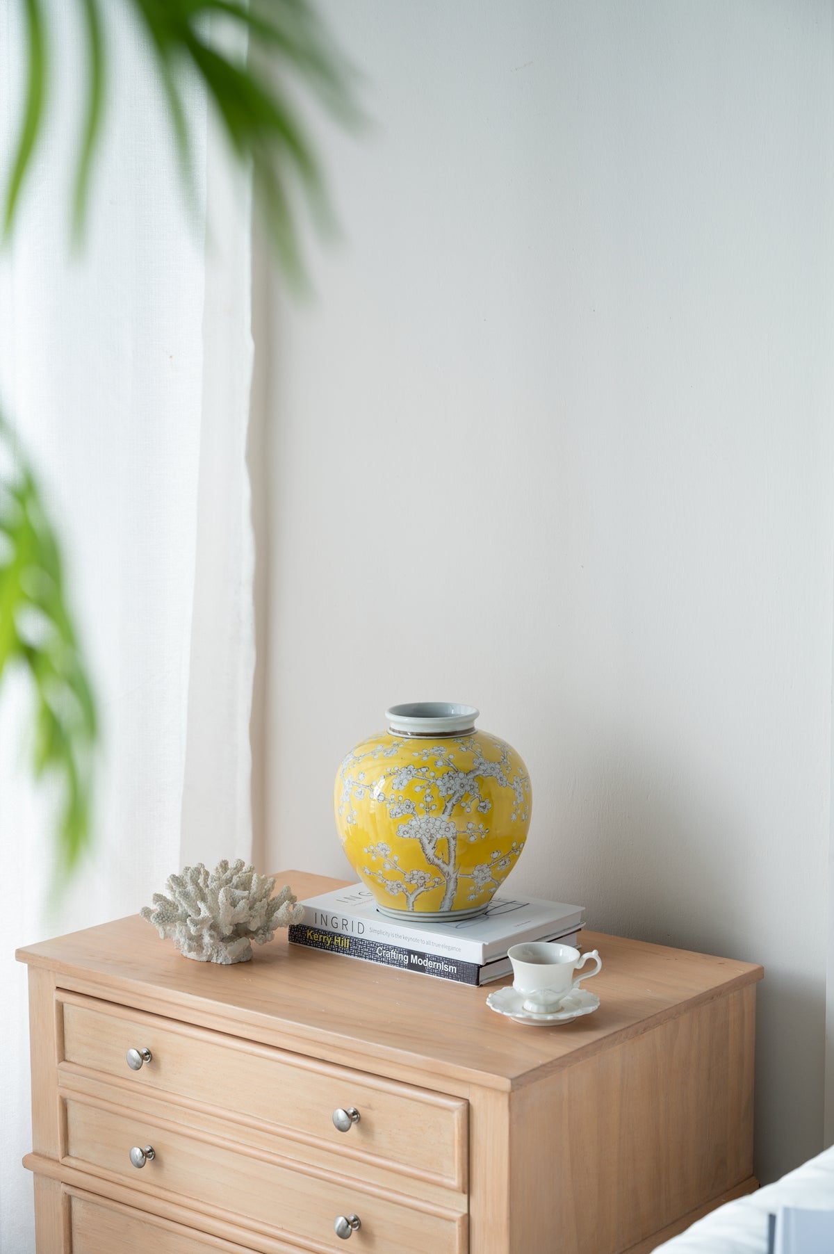 Genuine Porcelain Yellow and White Accent Vase