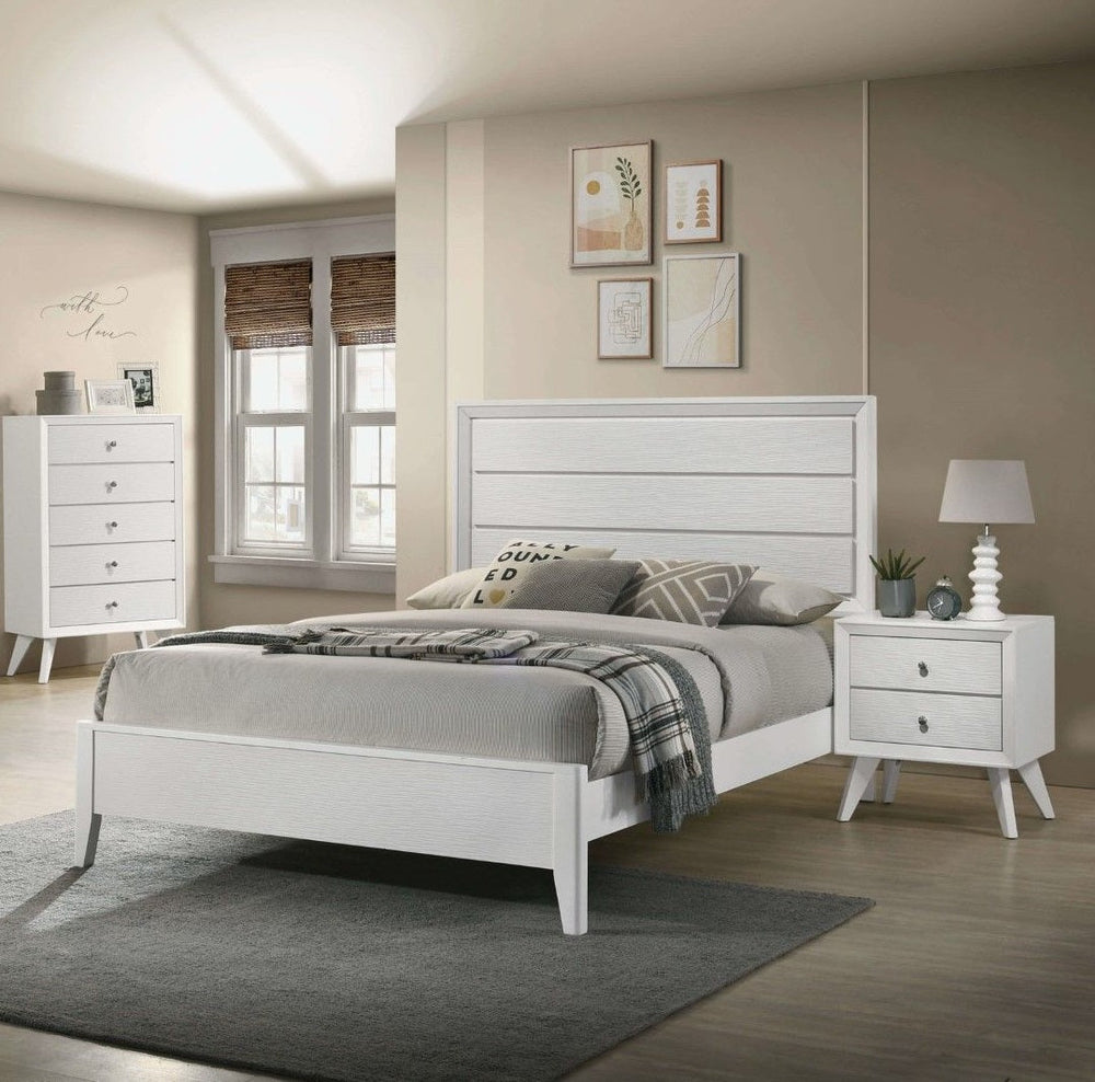 White King Size Bed 2x Nightstands