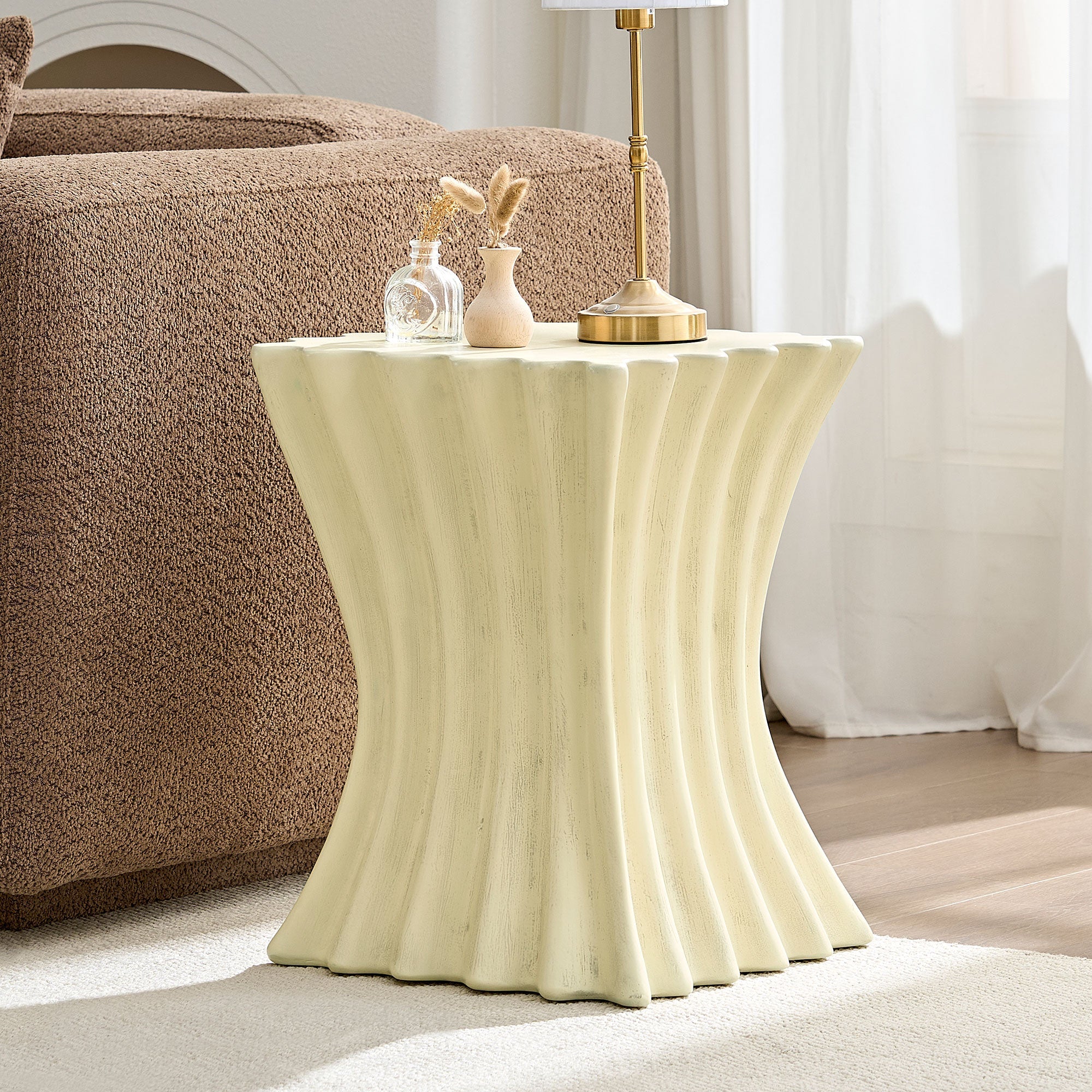 15.16 Inch Vintage Sturdy Fiberglass Side Table