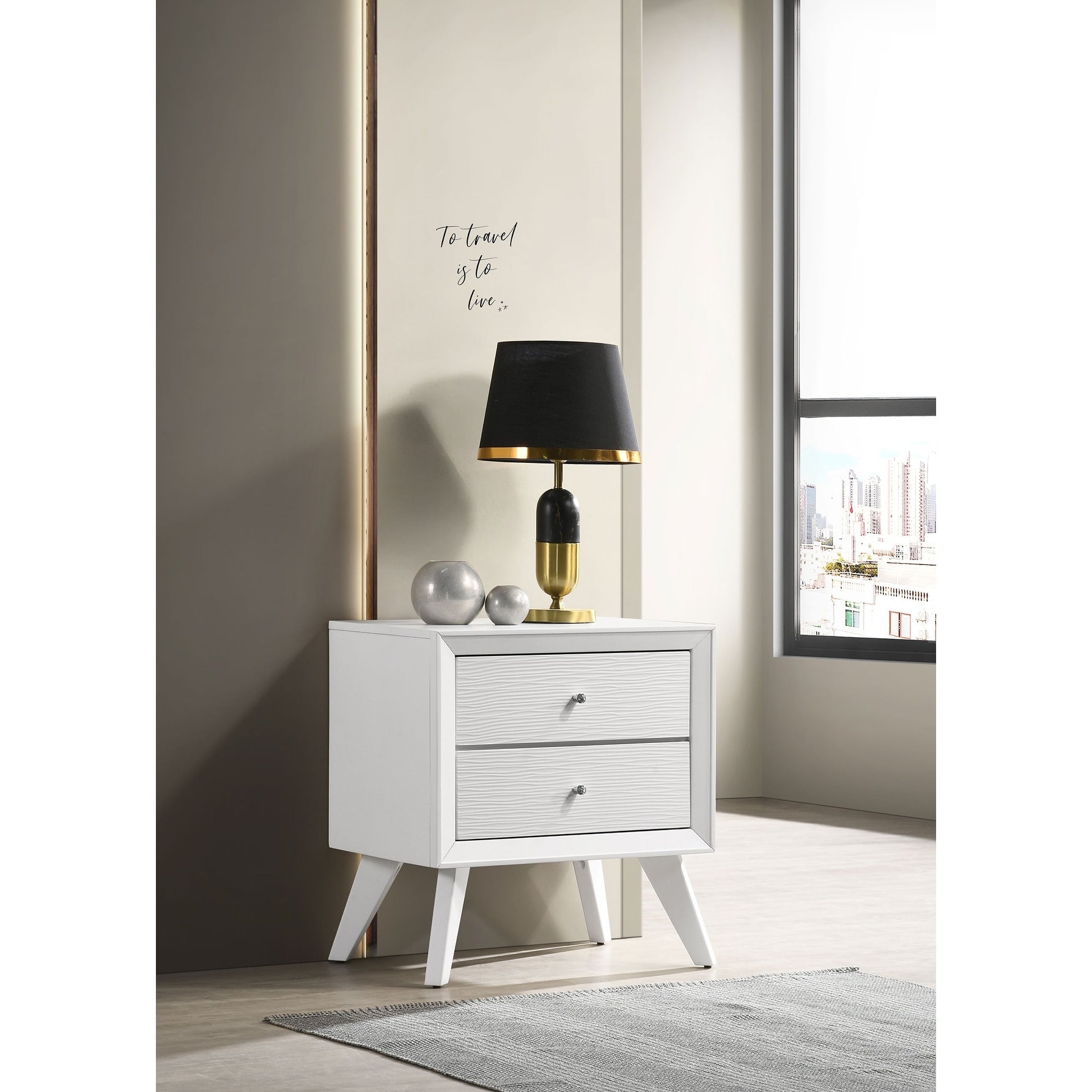 White King Size Bed 2x Nightstands