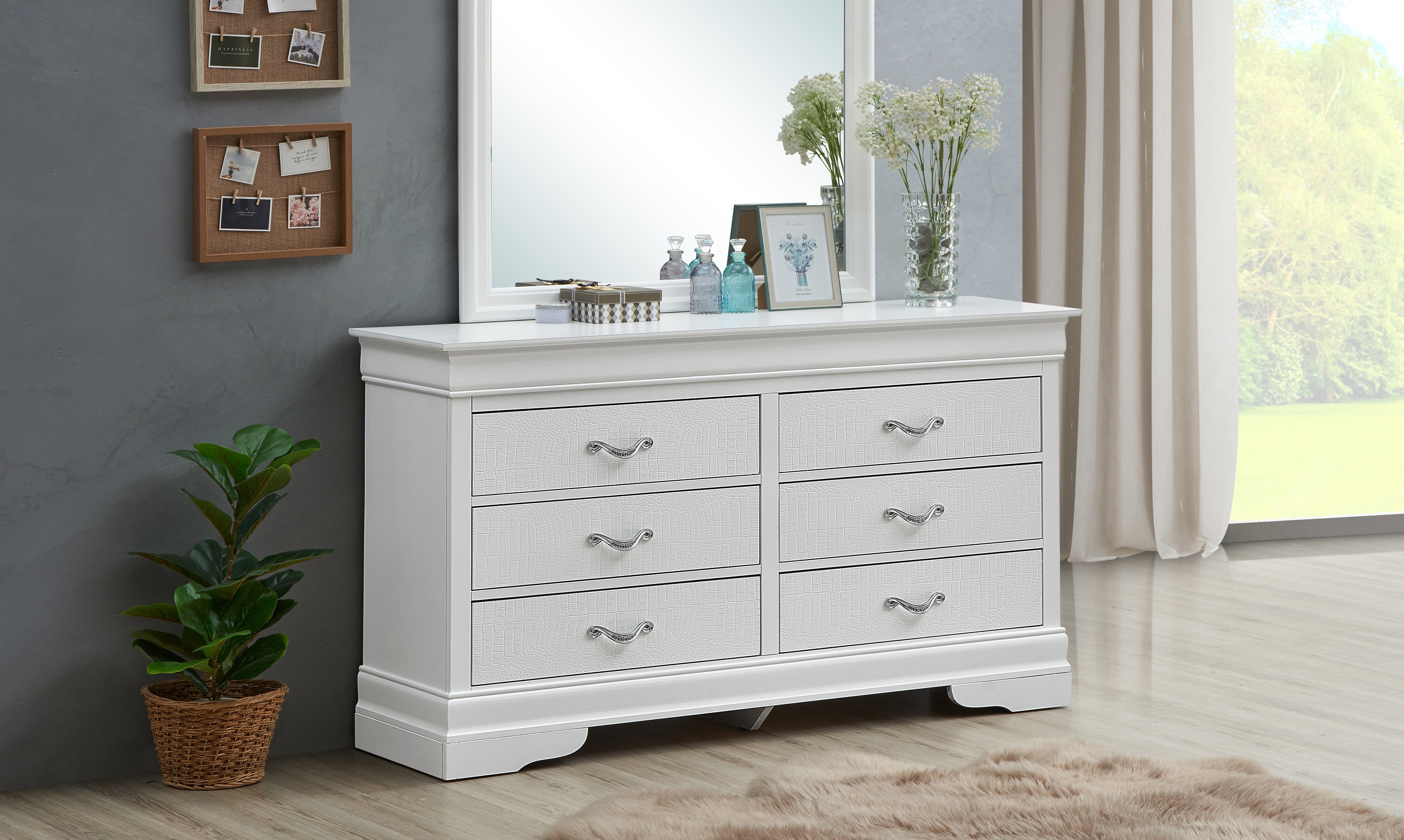 Lorana Dresser