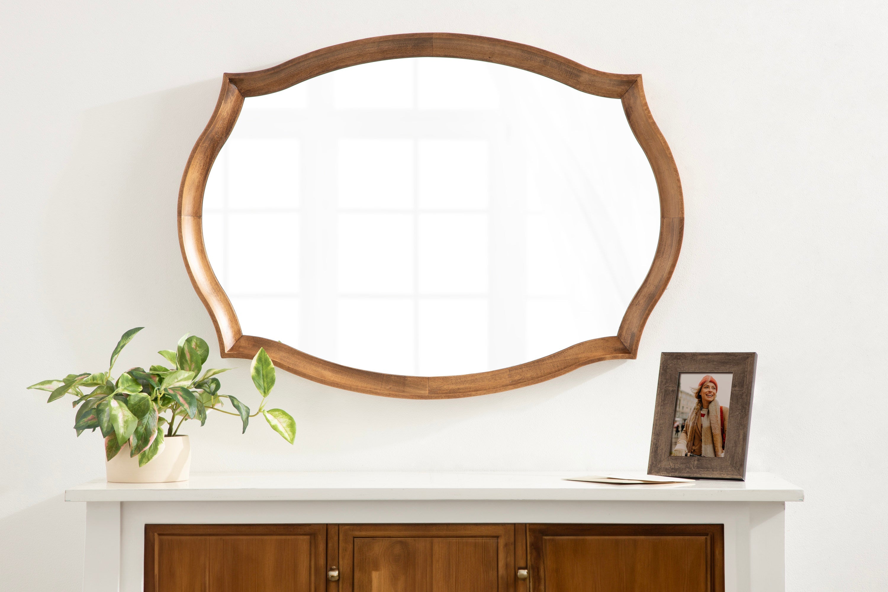 Hatherleigh Scallop Wall Mirror