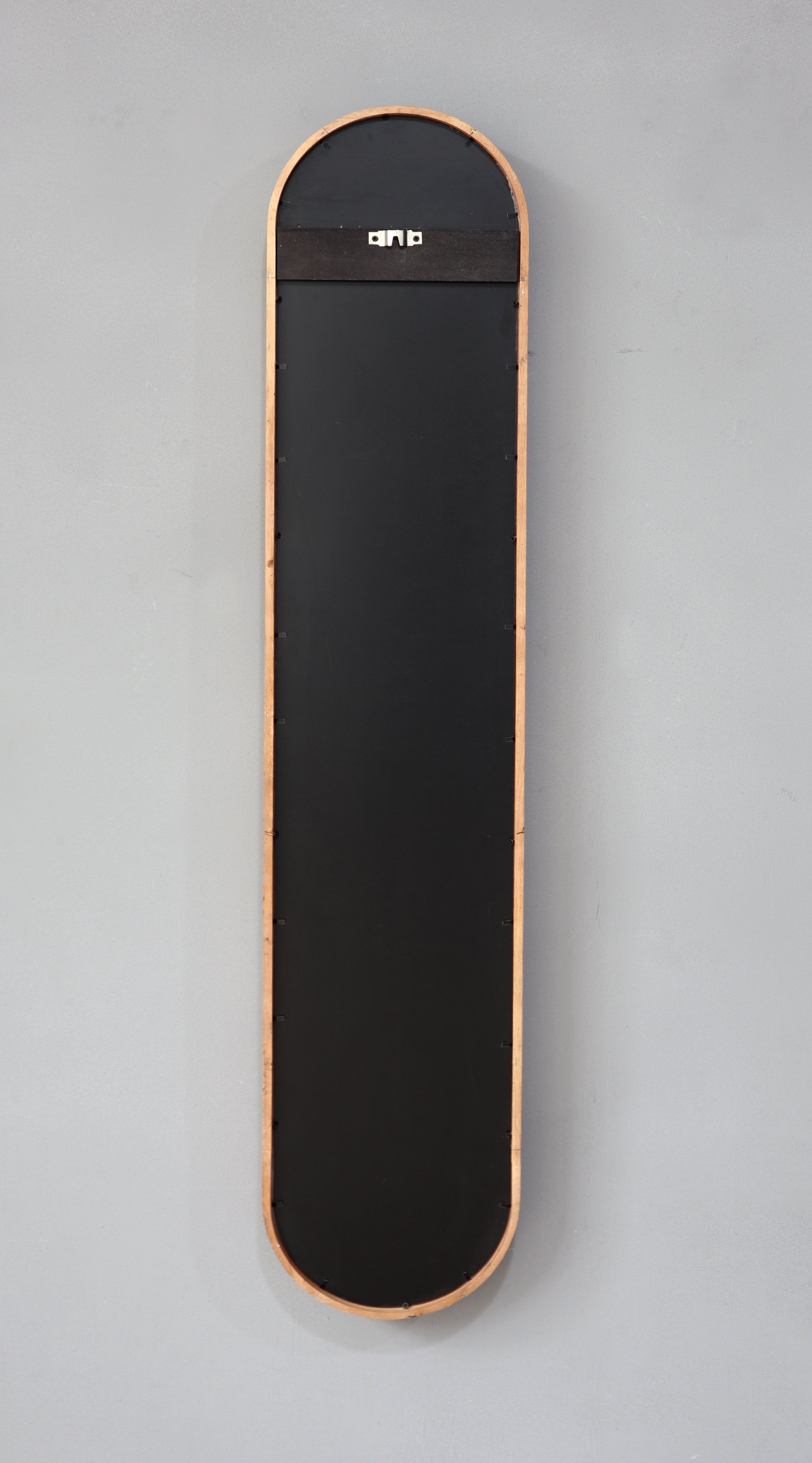 Decorative Rubber Frame Mirror with Elongated Oval Frame