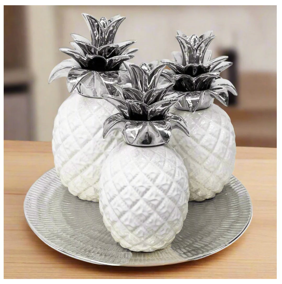4pc Pineapples with Tray Decor