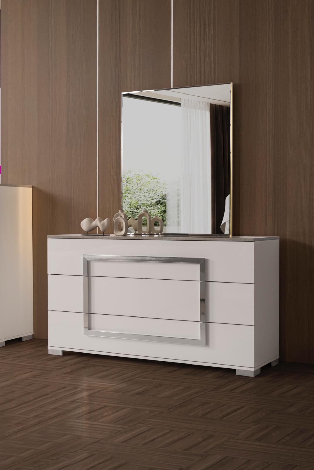 Aspen Dresser