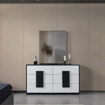 London Dresser