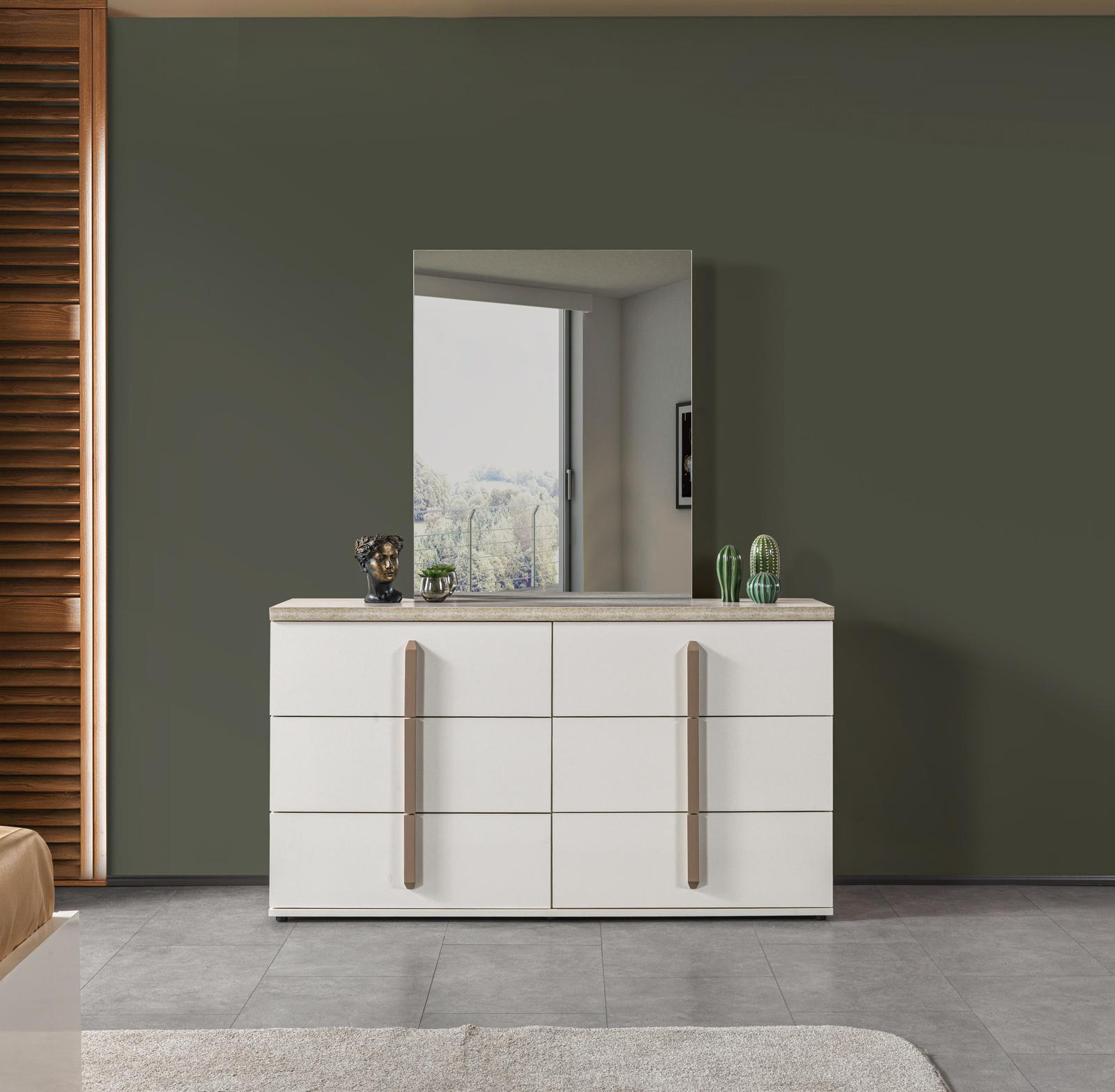 Marbella Dresser
