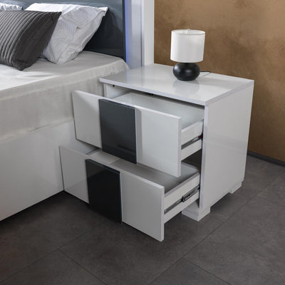 Vera Nightstand