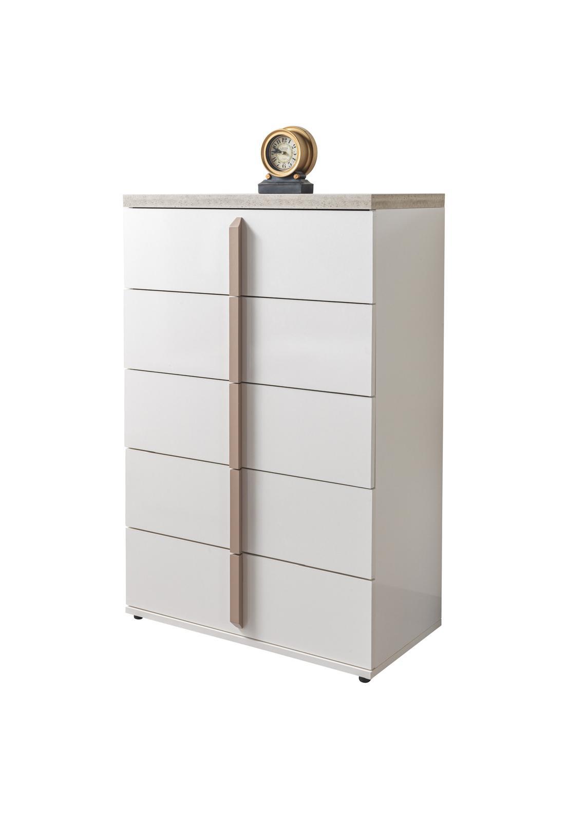 Marbella Chest