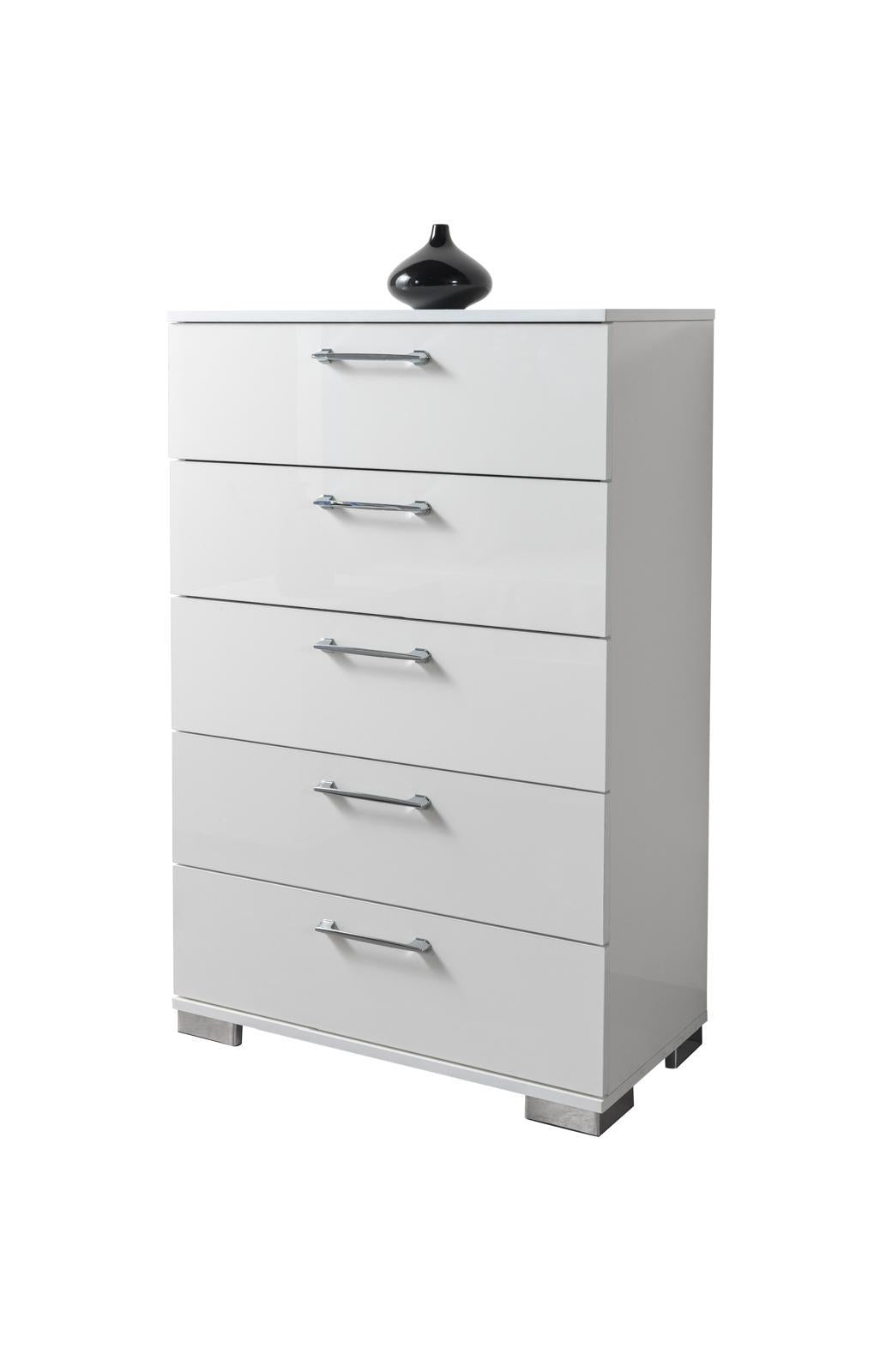 Zaya Chest