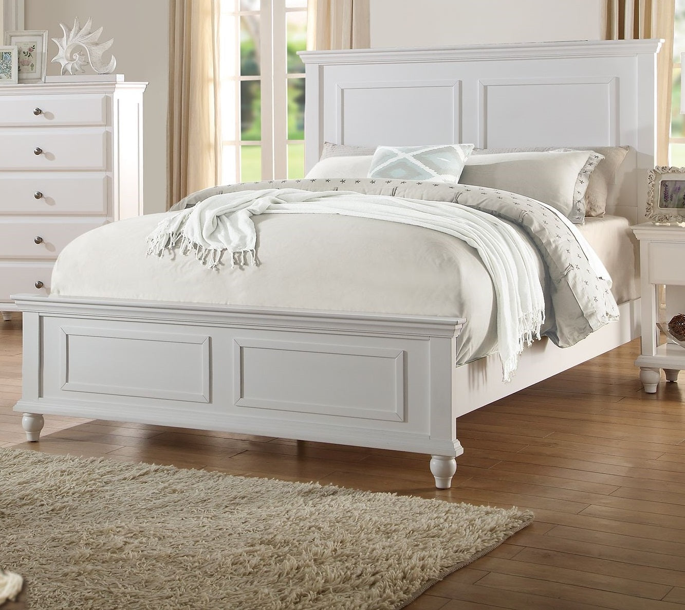 White Queen Size Bed & Nightstands Set
