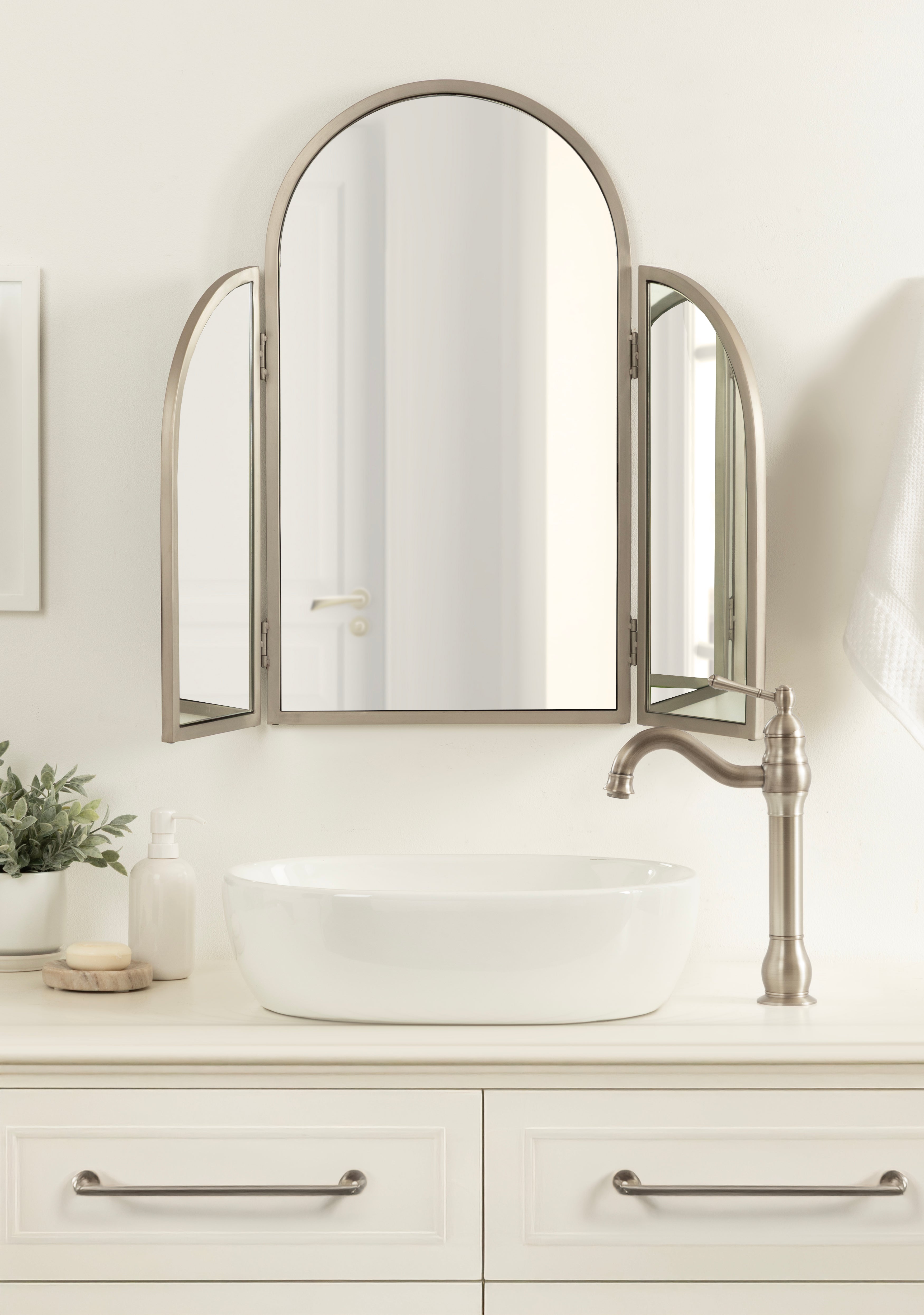 Amoli Tri-Fold Arch Metal Mirror