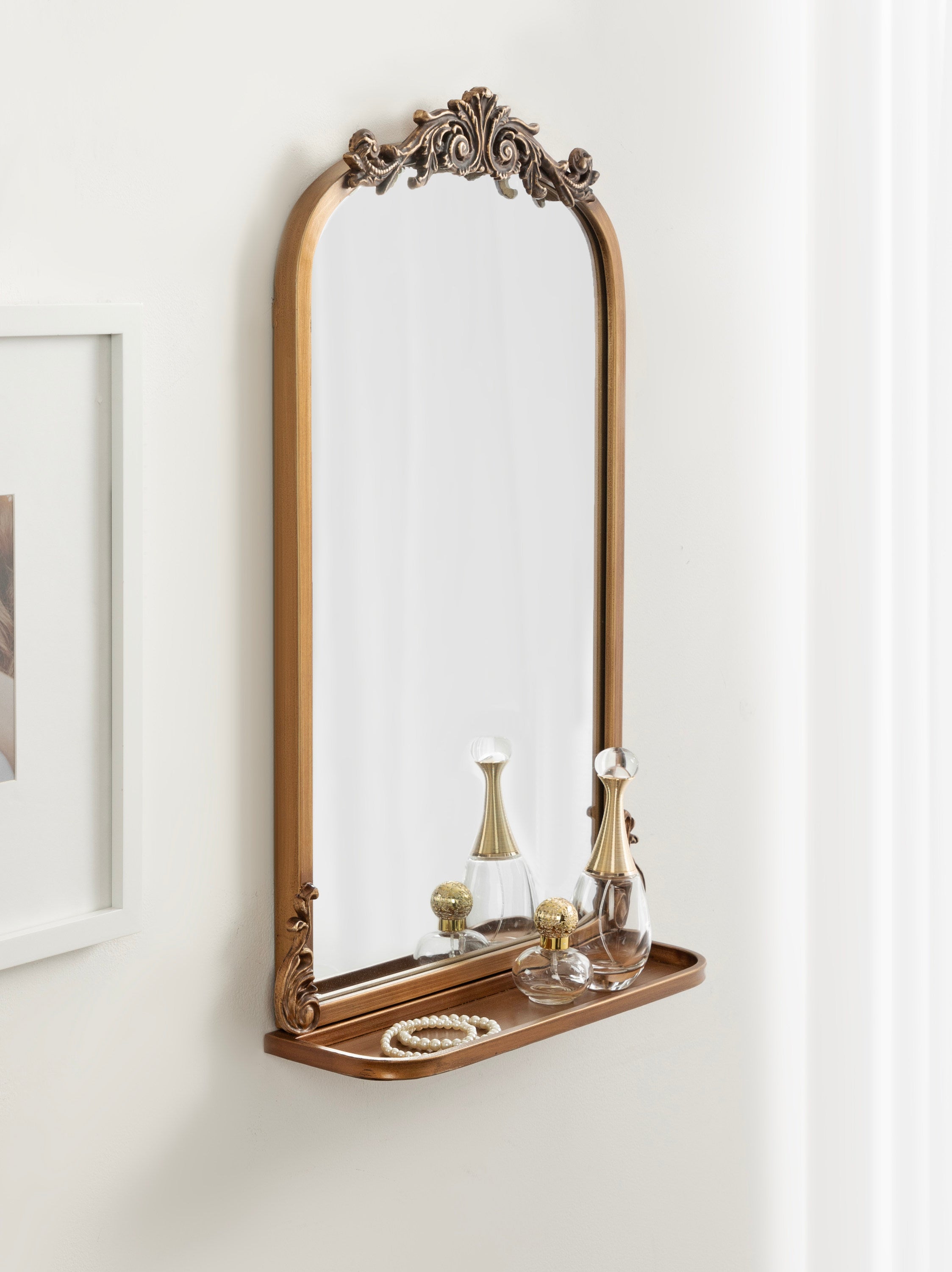 Arendahl Traditional Arch Mirror with Shelf