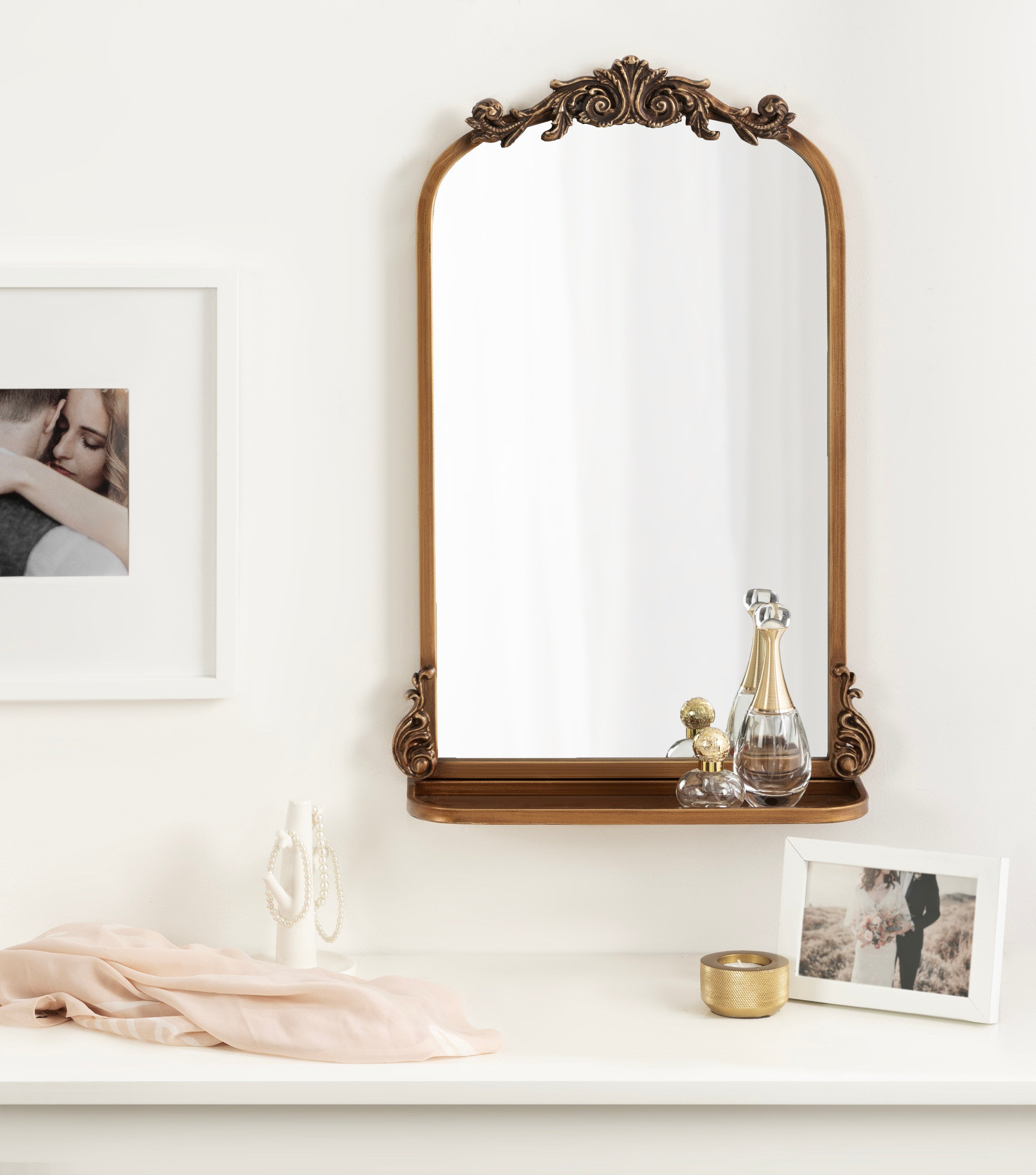 Arendahl Traditional Arch Mirror with Shelf