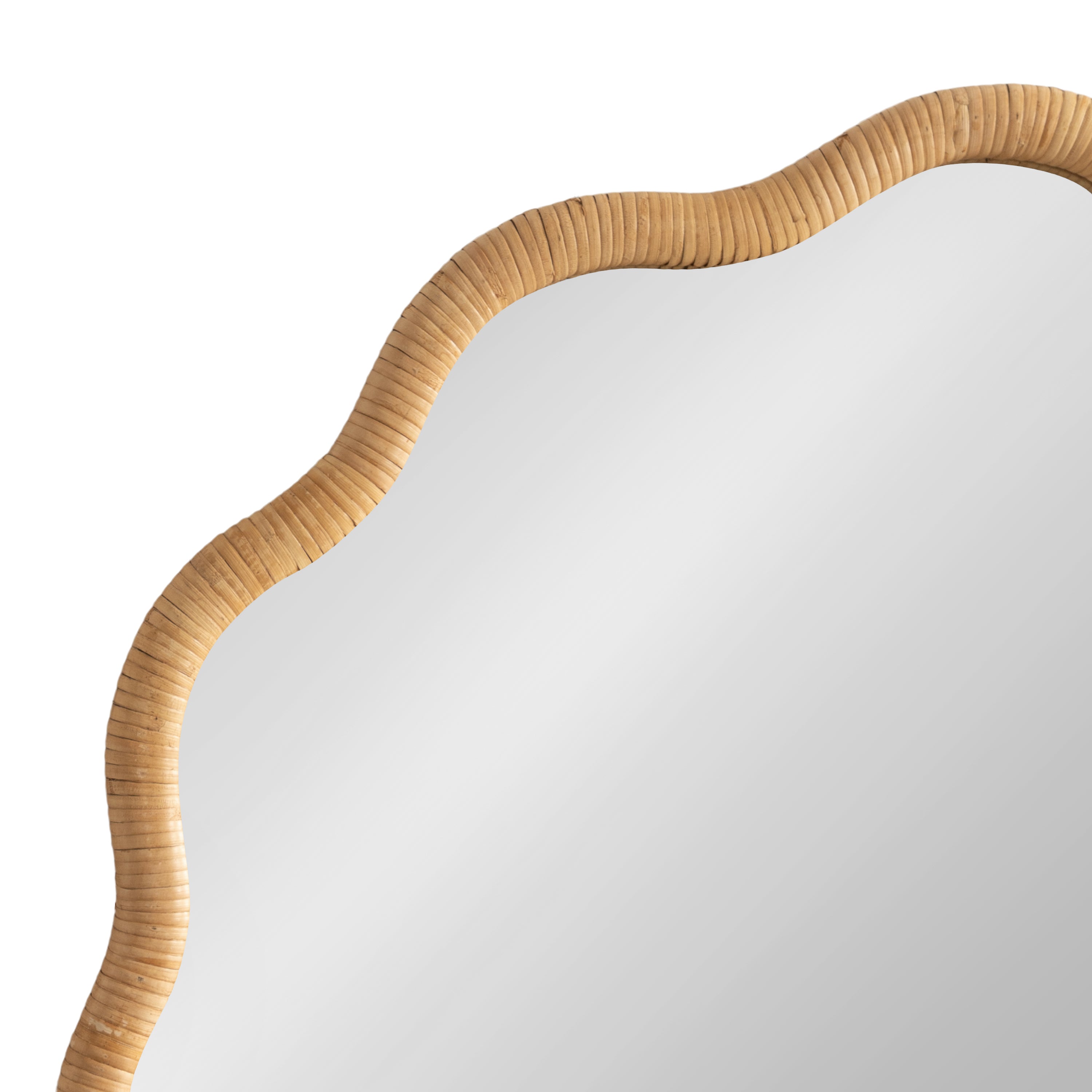 Rahfy Scallop Framed Wall Mirror
