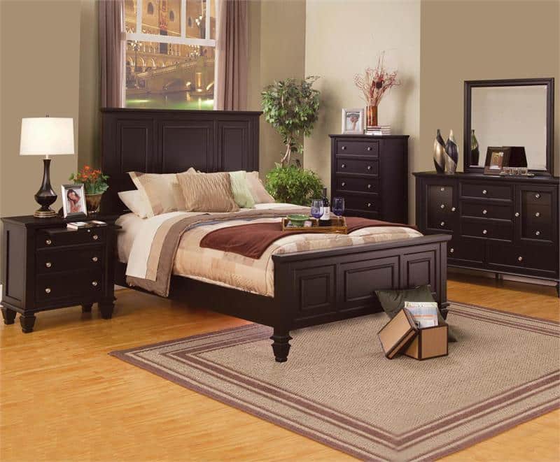 Sandy Beach King Bedroom set 4 PCS